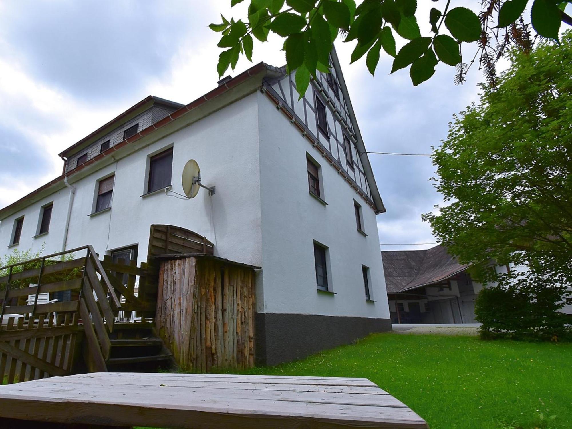 Spacious Holiday Home in Menkhausen near Ski Area Schmallenberg Exterior foto