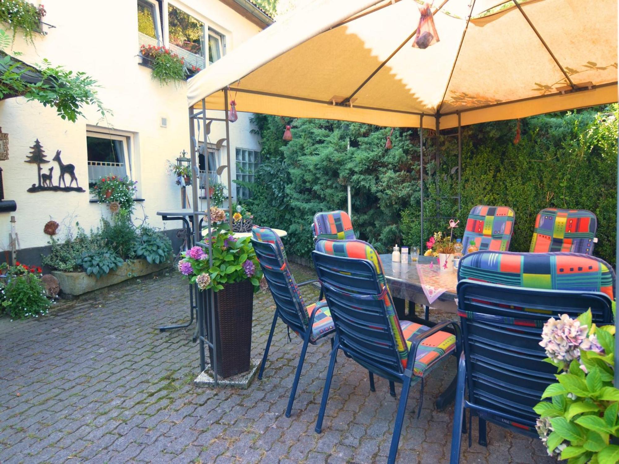 Spacious Holiday Home in Menkhausen near Ski Area Schmallenberg Exterior foto
